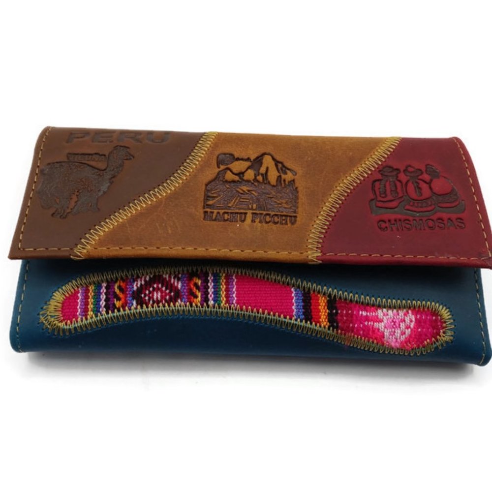 Handmade Leather Women's Wallet Andean Community - Picture 4 of 8